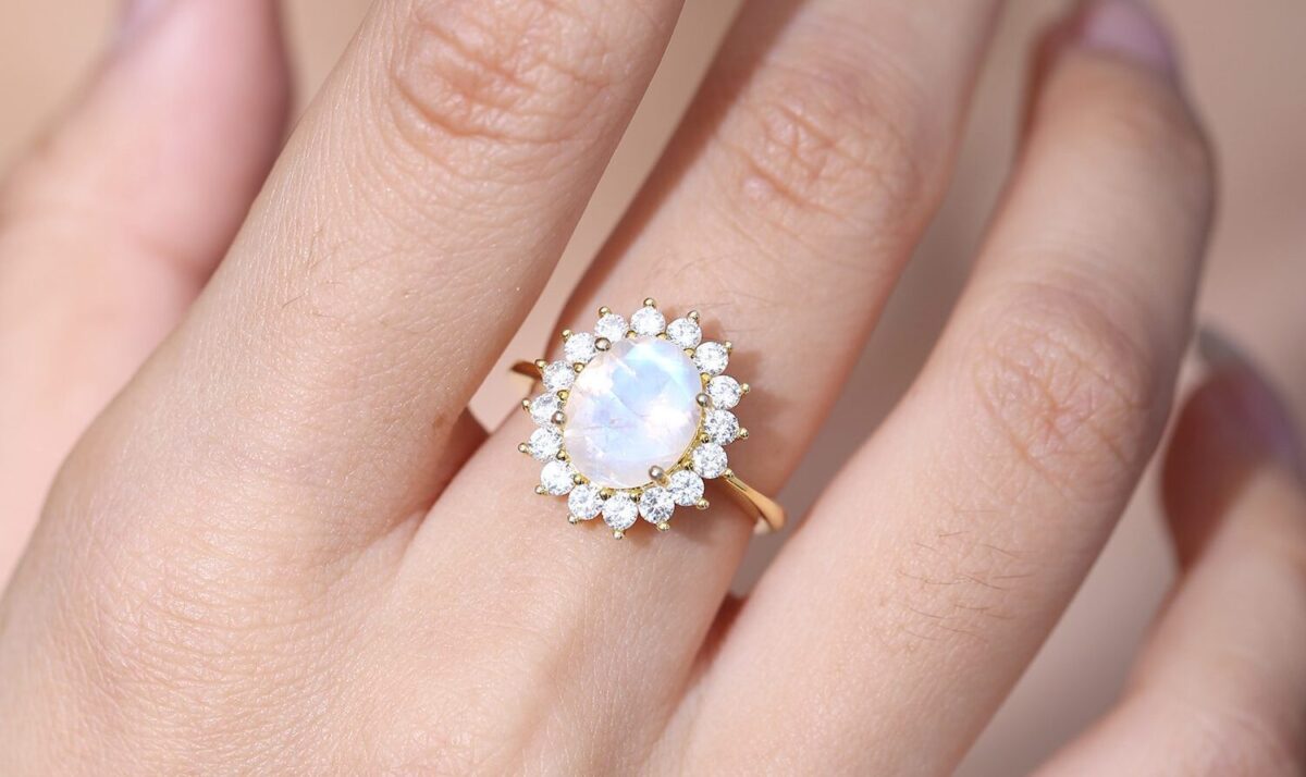18k Gold Moonstone diamond engagement ring